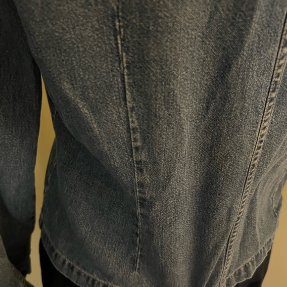 Vintage 90s GAP denim blouse jacket button Down, soft denim Medium - Picture 8 of 12